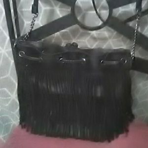 Im selling a SIGNATURE purse